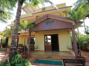 Coconut Grove Royale