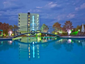 Cronwell Platamon Family Resort