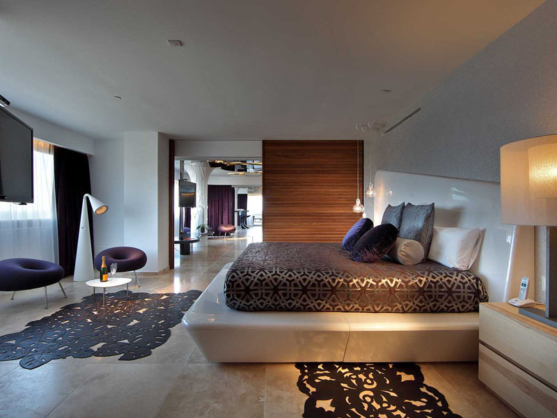 75_ushuaia-beach-hotel-top-of-the-world-suite10