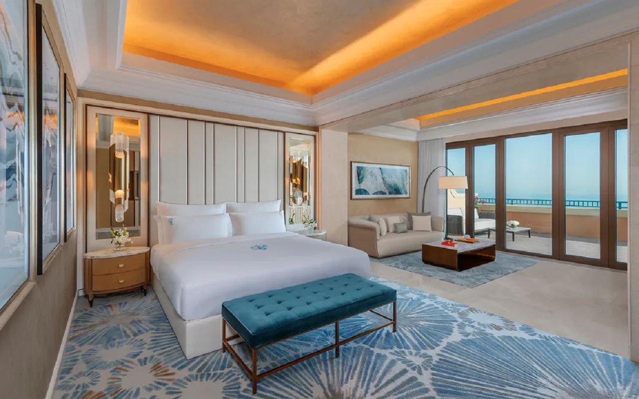 AnyConv.com__GrandAtlantisSuite-Interior-BedroomWithAView