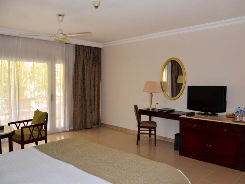 Baron Resort Superior Classic Room (2)