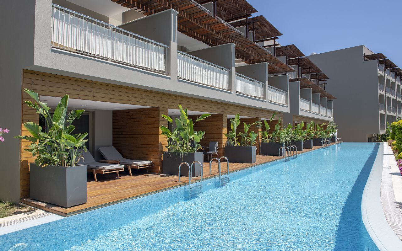 Barut Hemera Deluxe Swim Up-7