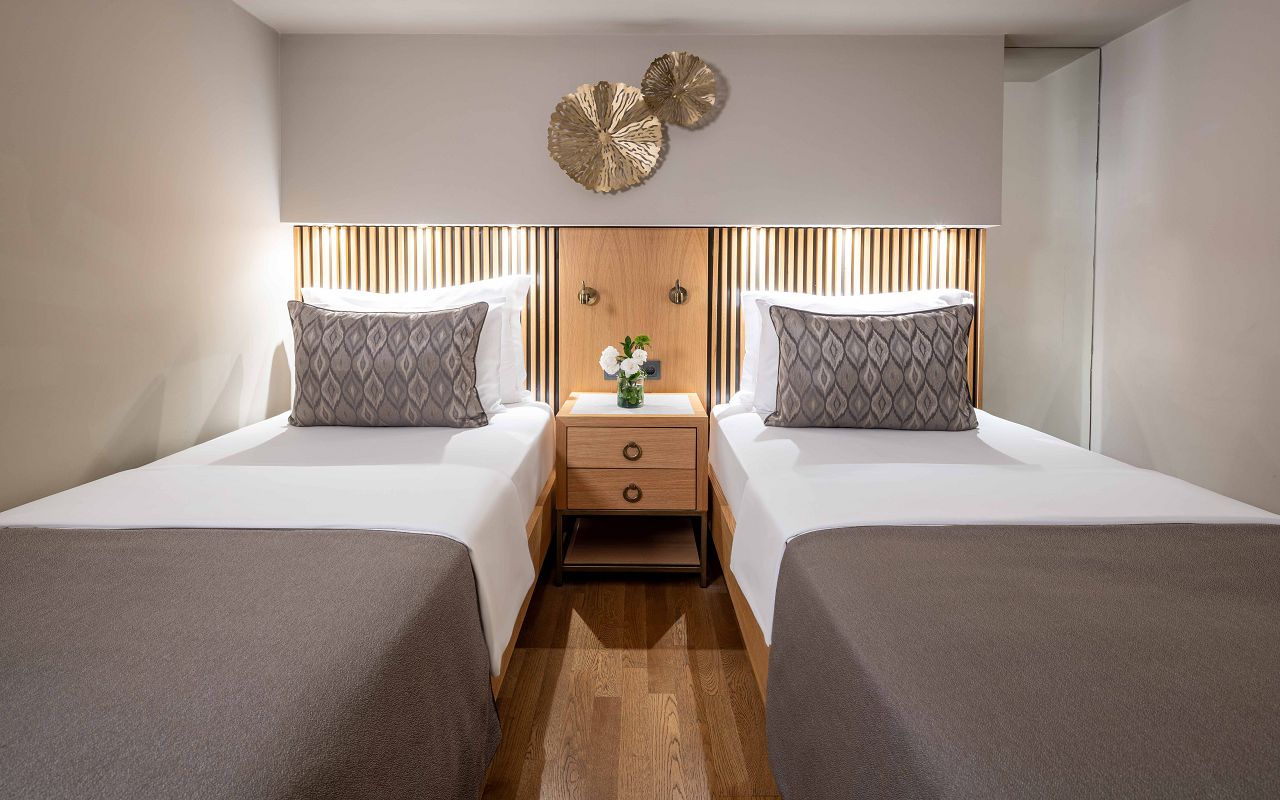 Barut Hemera Family Room-4
