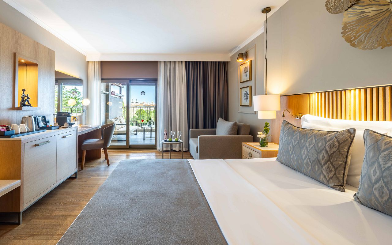 Barut Hemera Superior Room with Jacuzzi on Balcony-1