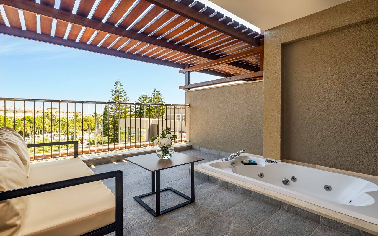 Barut Hemera Superior Room with Jacuzzi on Balcony-3