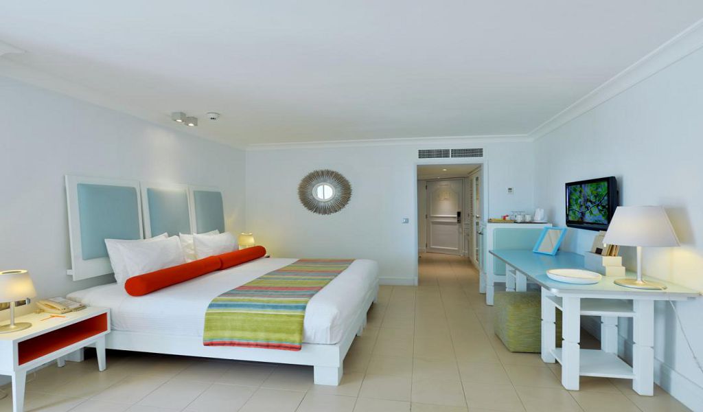 Deluxe Beach Room