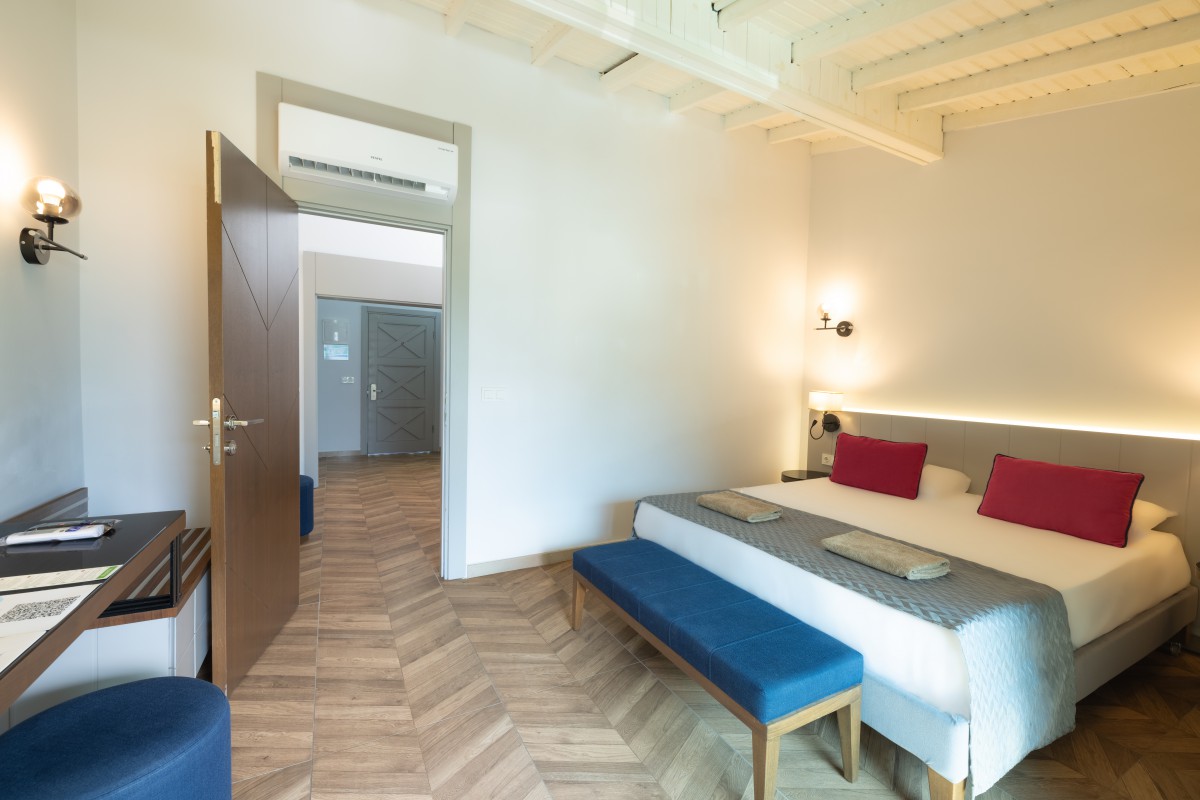 Deluxe Family Room (1)