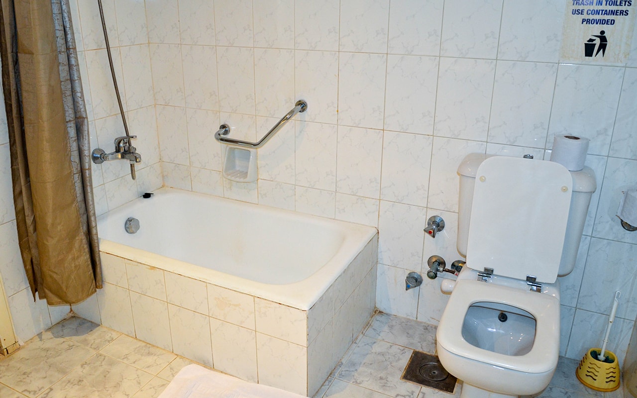Family-Room_02