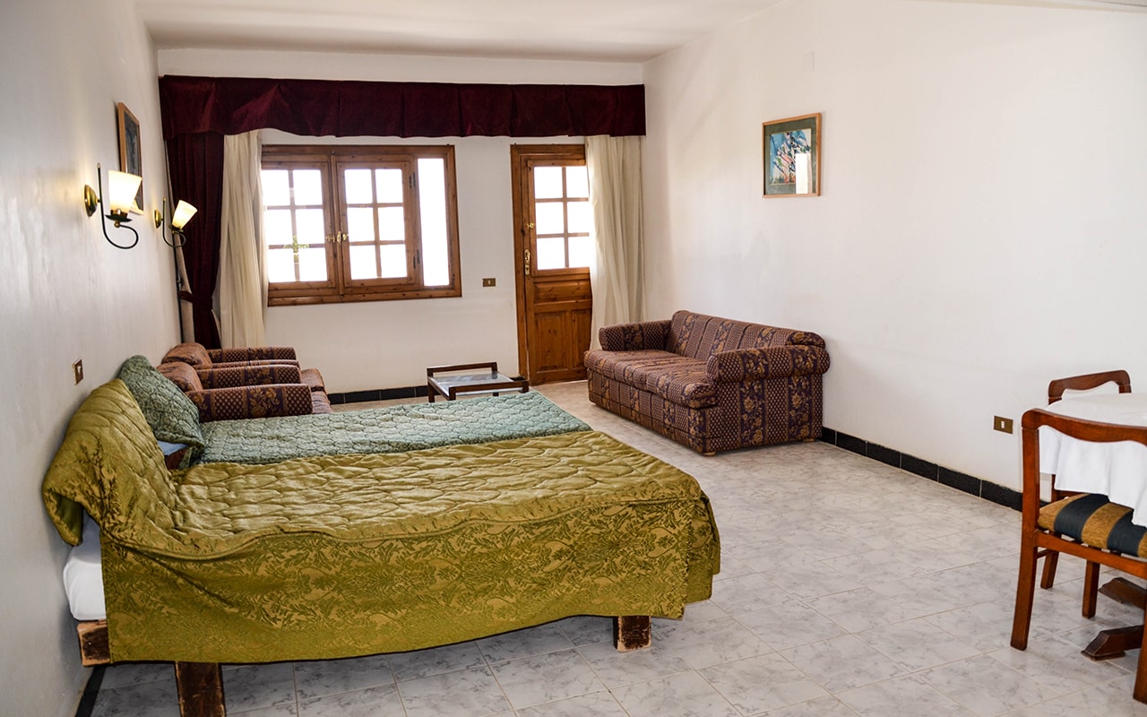 Family-Room_07