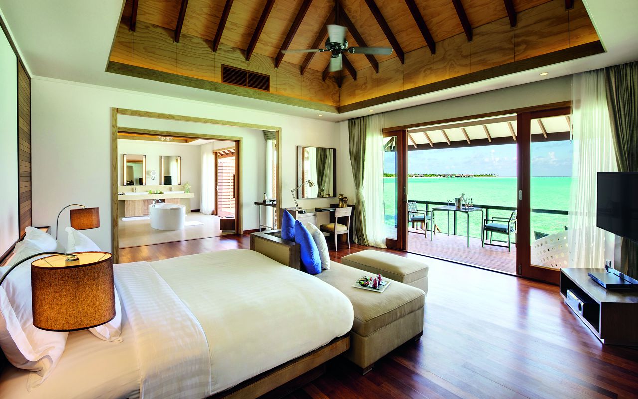 Hideaway Maldives villas 2 deluxe water villa (4)