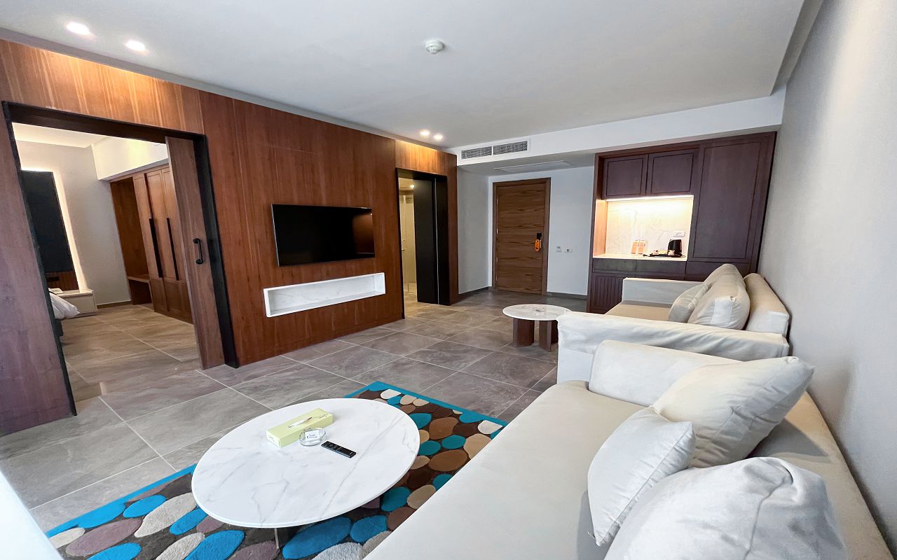 Nubian Island_Executive Suite (1)