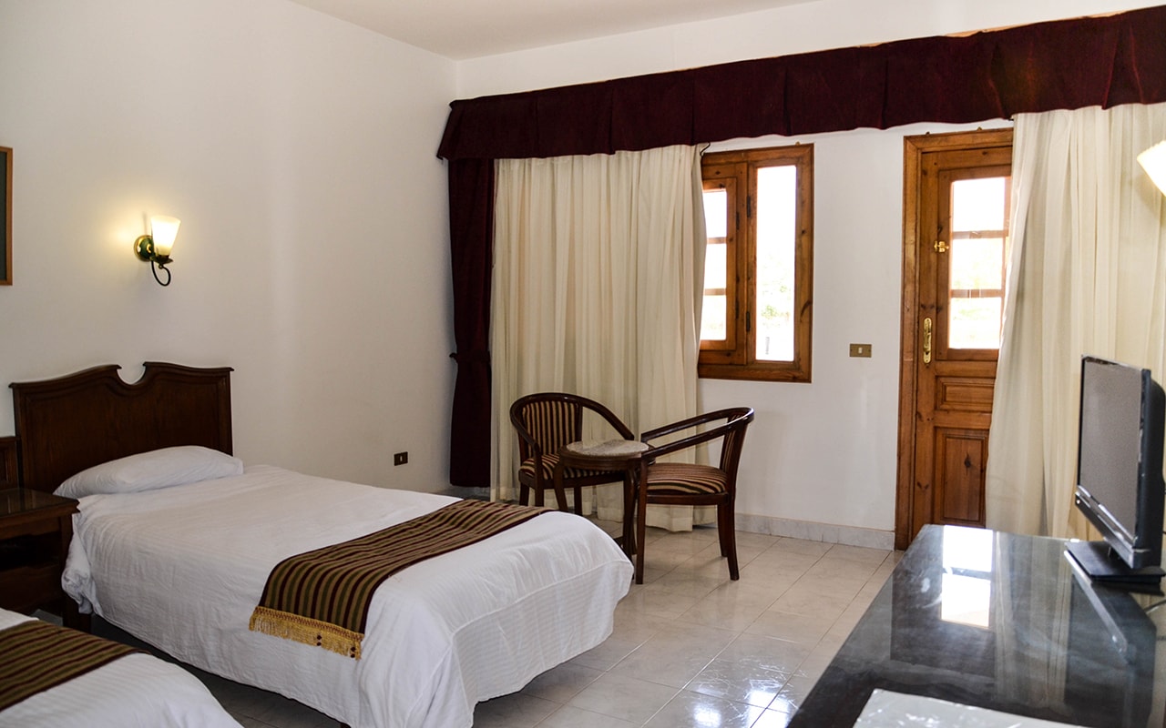 Standard-Room_05