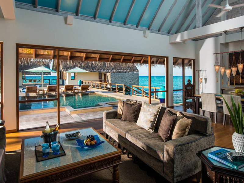 Two-bedroom Land & Ocean Suite-1