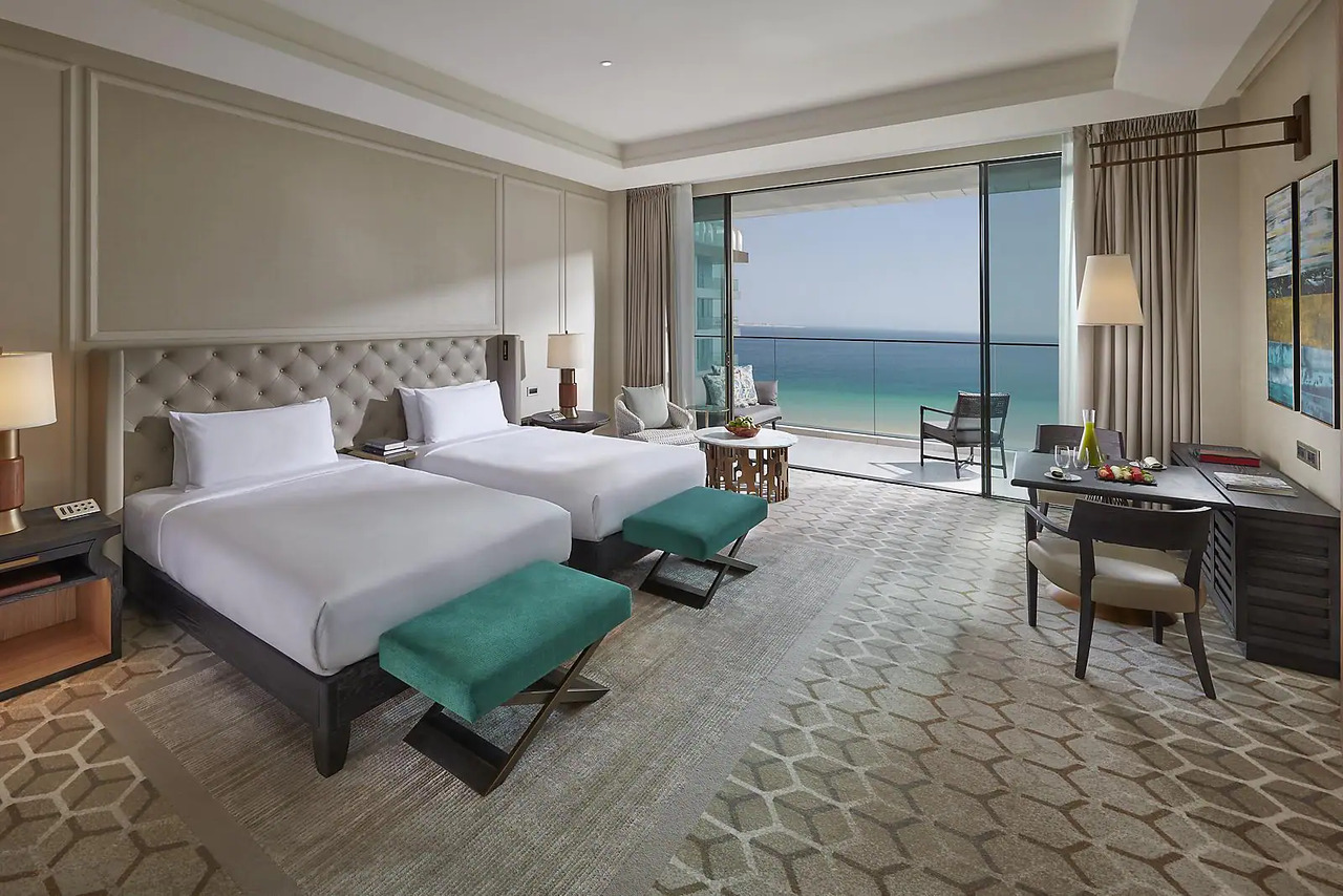 dubai-room-premiere-sea-view-double