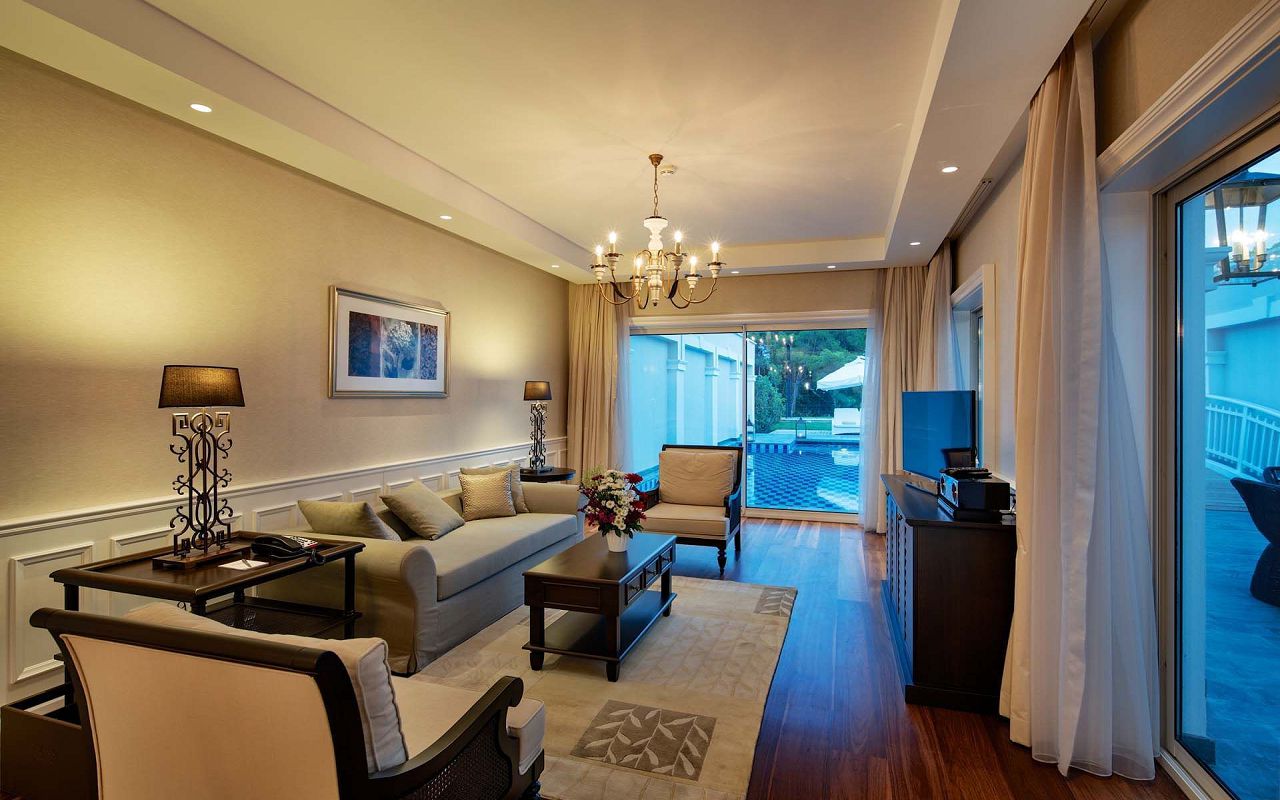 titanic-deluxe-golf-belek-design-pool-villa-15
