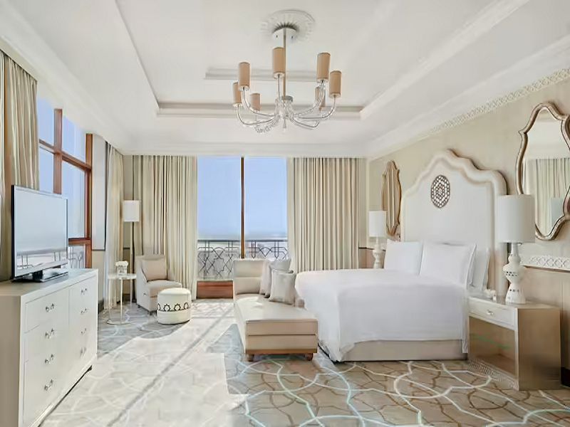 waldorf-astoria-ras-al-khaimah-tower-suite-bedroom-december-2013