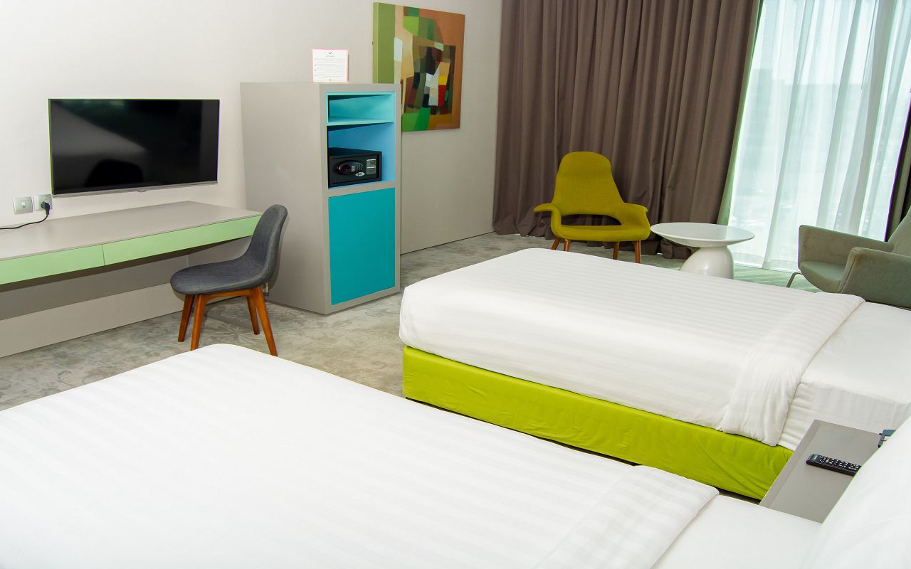 ? ibis Styles Dubai Jumeira ?