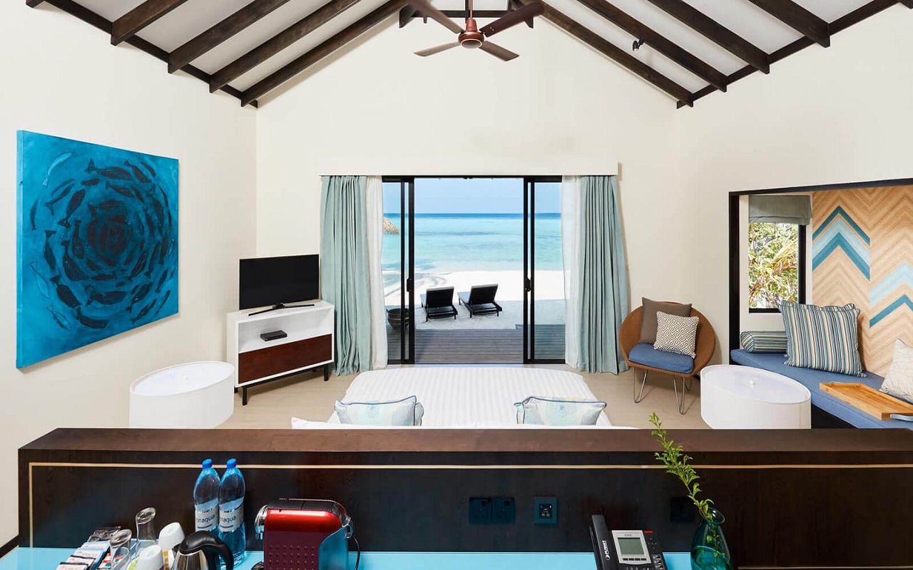 sunset-beach-villa-bedroom-2