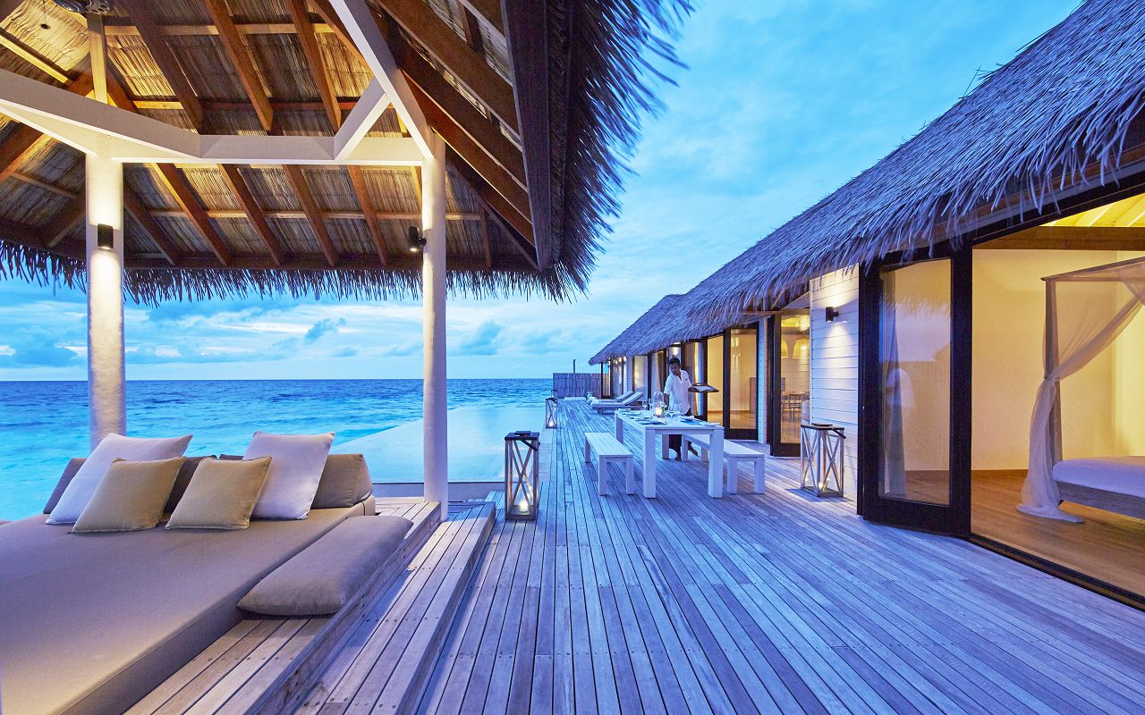 COMO Maalifushi - Maalifushi Water Villa Deck