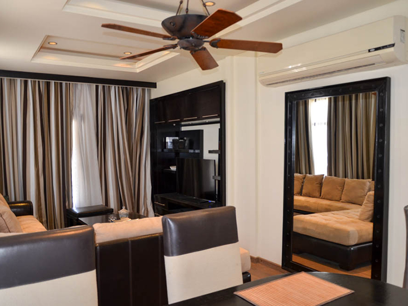 Executive Suite (4)