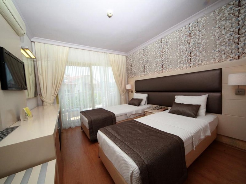 Grand Faros Hotel (14)