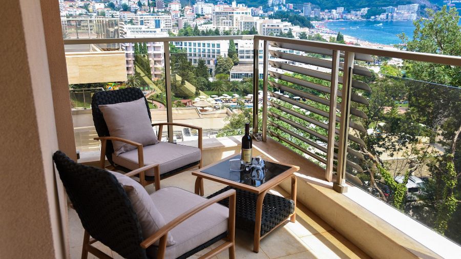 Hotel-harmonia-budva-Superior-Room-With-Balcony-4