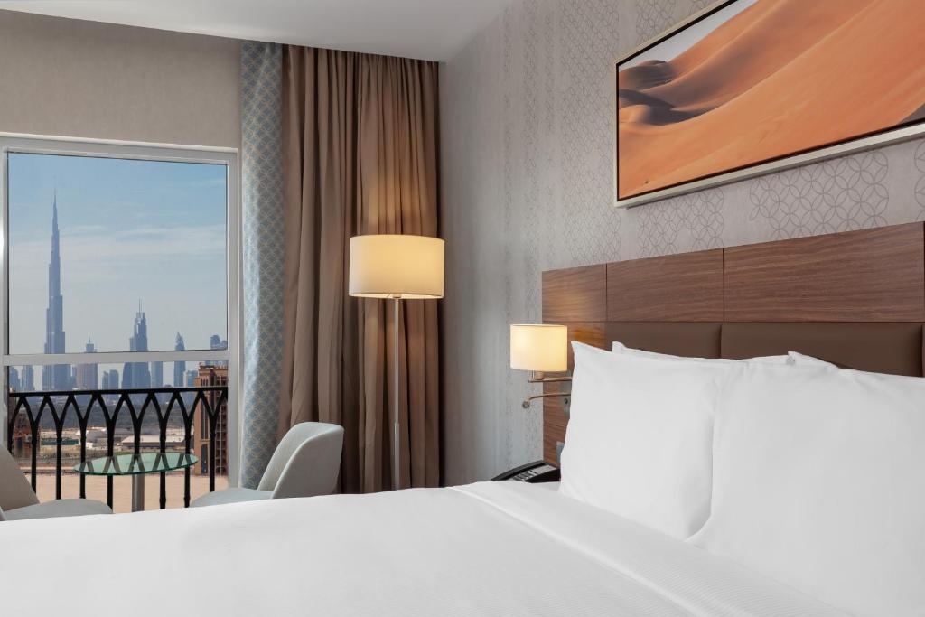 King Guest Room (1)