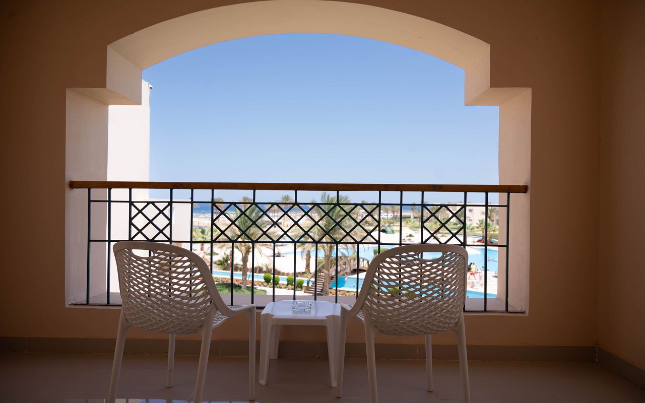 3) seaview