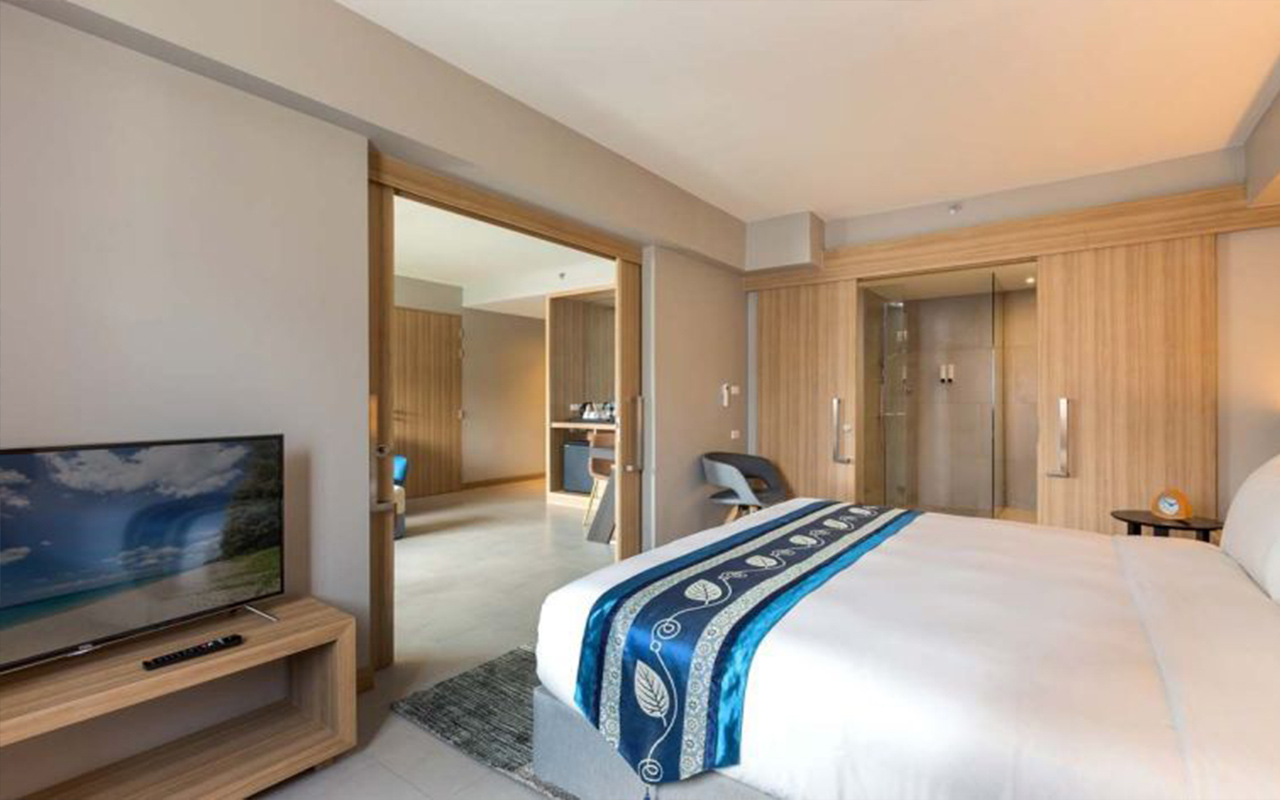 2-Bedroom Suite 6