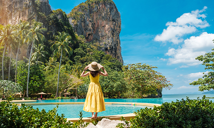 Кесілмеген кеуделер