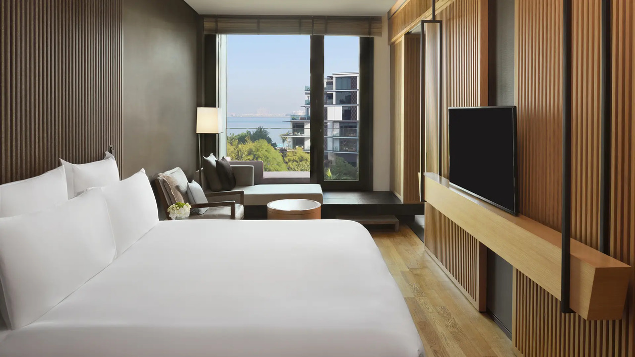 Serenity Ocean View Guestroom (1)