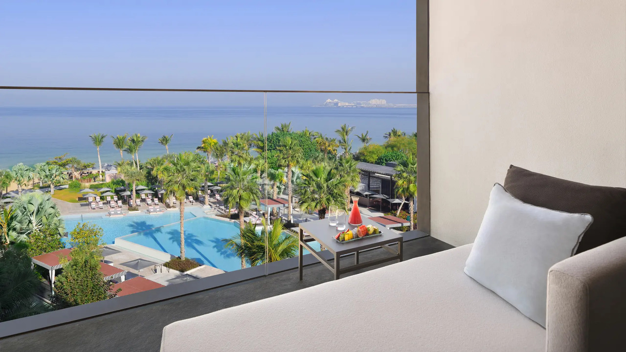 Serenity Ocean View Guestroom (3)