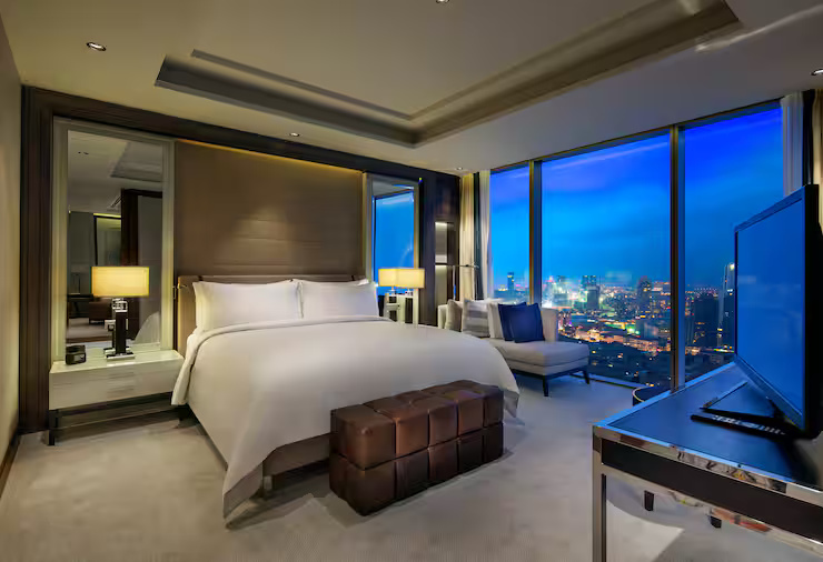 king-bomonti-suite-master-bedroom