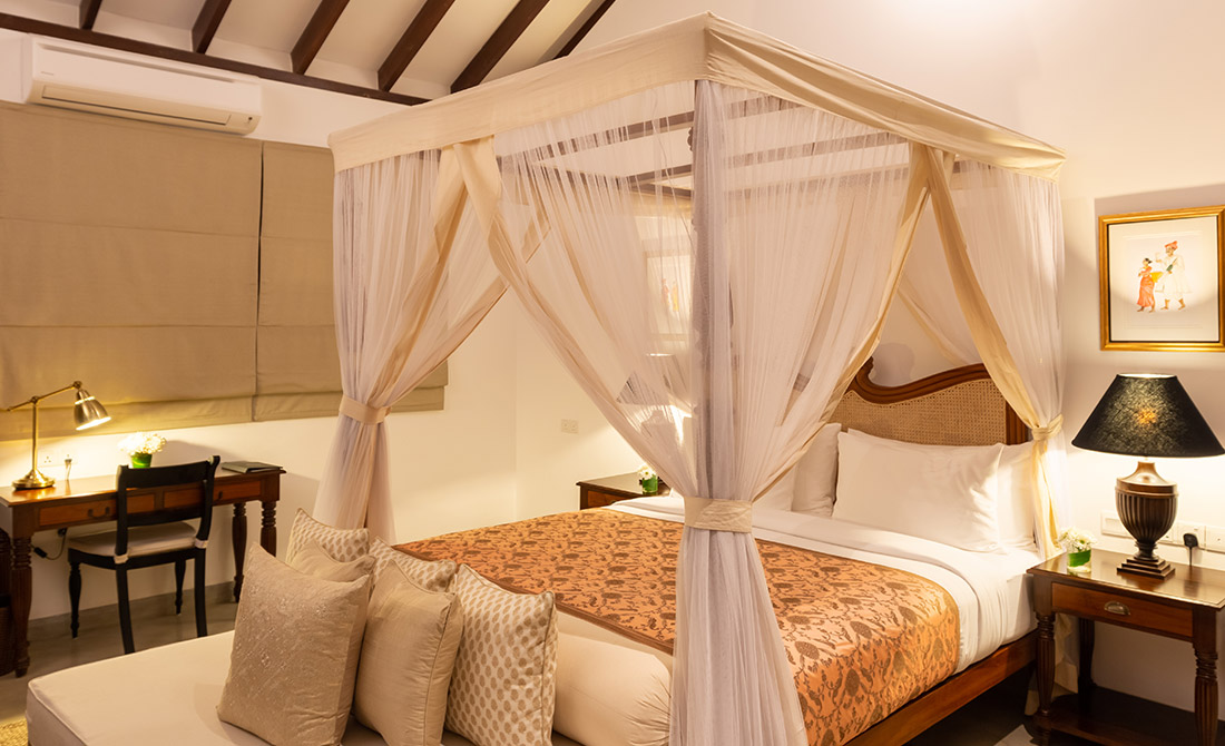 premier-rooms-upstairs-4
