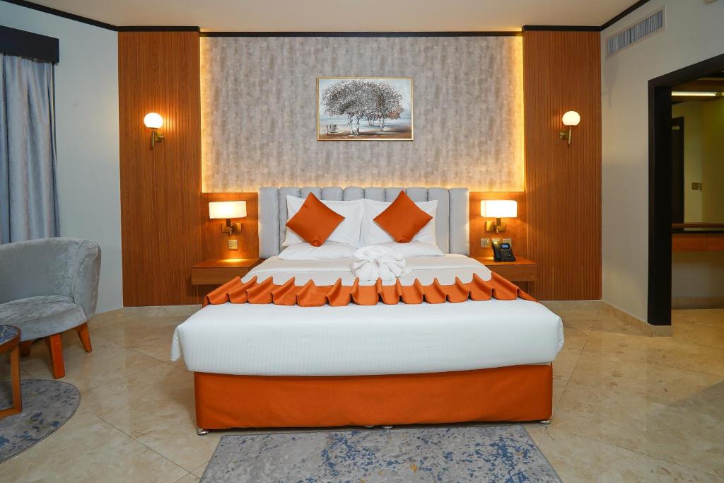 Family Room 2