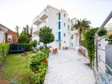 Apartments Lazovic